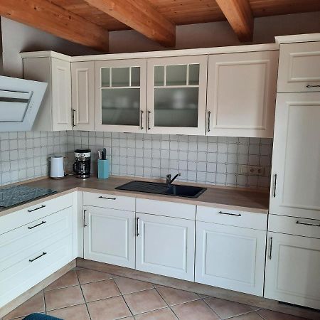Tolles Ferienhaus In Pilsum - Ferienhaus Trientje - Mit Garten Und Ueberdachter Terrasse Exterior foto